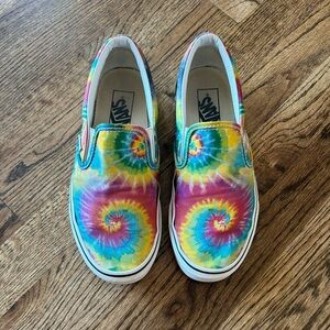 Women’s tie dye vans